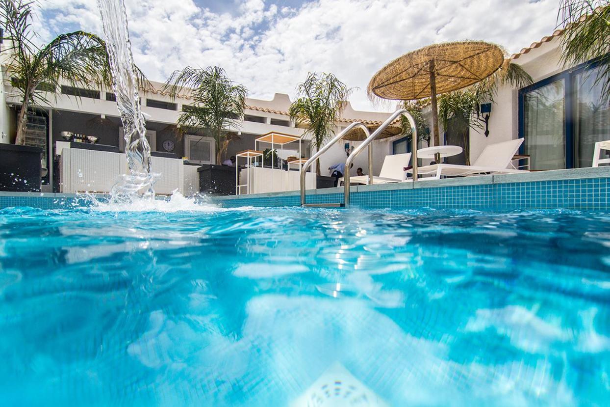 Capoblu Hotel Pula Extérieur photo